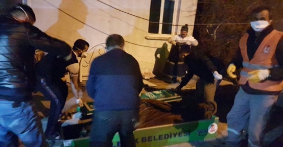 50 yaşındaki adam evinde ölü bulundu