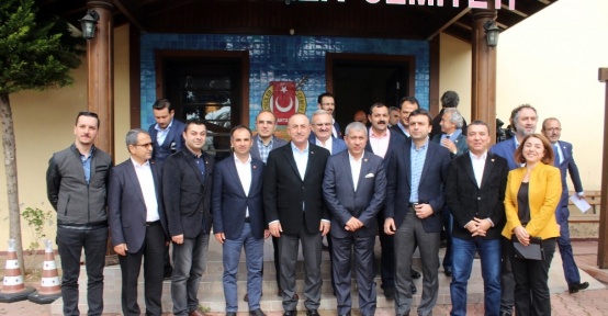 Bakan Çavuşoğlu: “Kimlikle seyahatin ardından bu yıl Ukrayna’dan 1.5 milyon turist bekliyoruz”