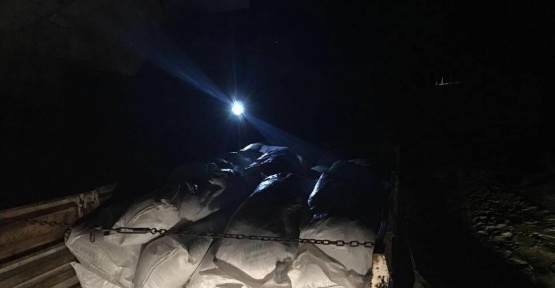 Başkale’de kaçak çay ele geçirildi