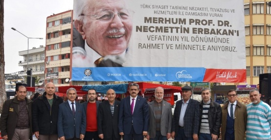 Necmettin Erbakan Nazilli’de dualarla anıldı