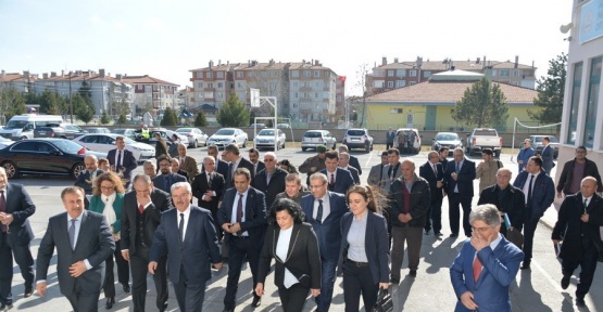Vali Civelek muhtarlarla bir araya geldi