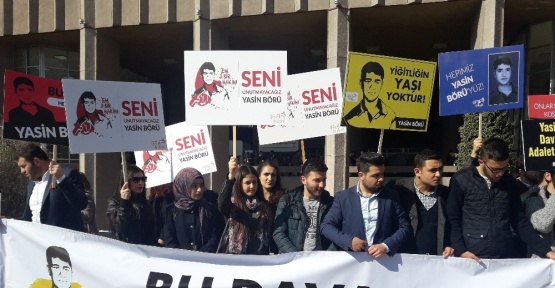AK Parti Gençlik Kollarından 