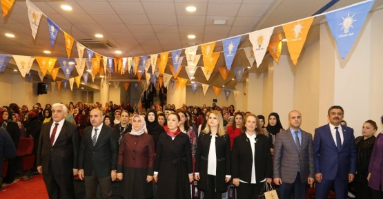 Ak Parti Genel Başkan Yardımcısı Öznur Çalık Kilis’te