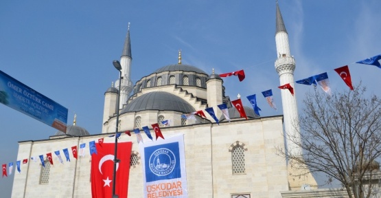AK Parti İstanbul İl Başkanı Dr. Selim Temurci, Özer Öztürk Camii açılışına katıldı