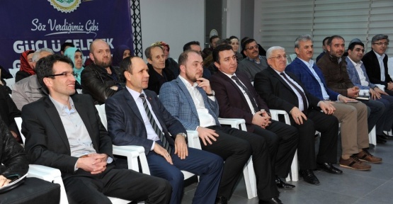 AK Parti İstişare Toplantısında Anayasa değişikliği anlatıldı