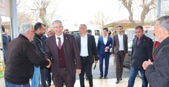 AK Parti Konya İl Başkanlığı referandum için saha çalışmalarını sürdürüyor