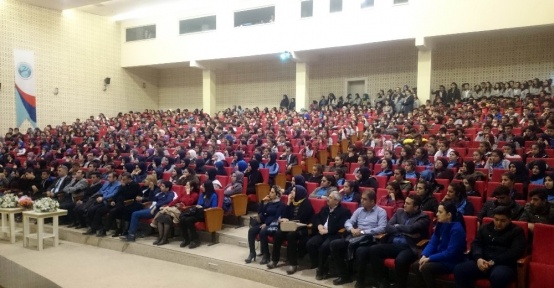 ‘Başarı ve Motivasyon´ konulu seminerler ilgi gördü