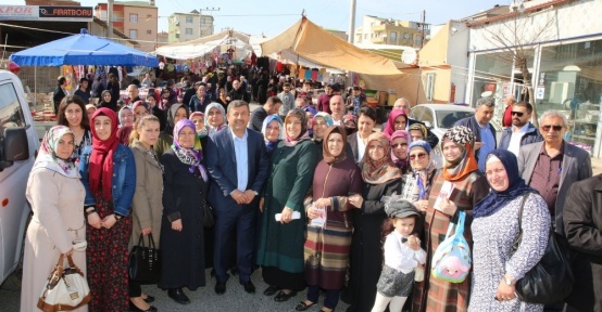 Başkan Karabacak, referandum öncesi yeni anayasa çalışmalarını vatandaşlara anlattı