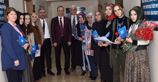 Başkan Sekmen’den personeline 8 Mart jesti