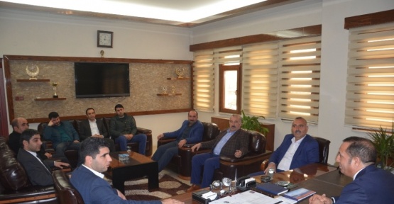Başkan Toltar, Dilovası Vanlılar Derneği yönetimini ağırladı