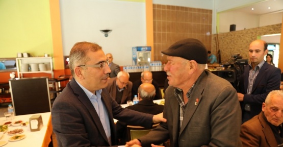 Çelikcan şehit aileleri ile bir araya geldi