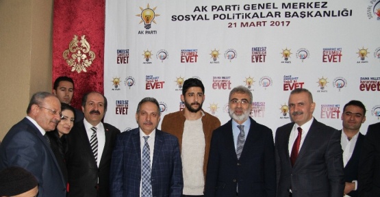 Eski Bakan Taner Yıldız Van’da
