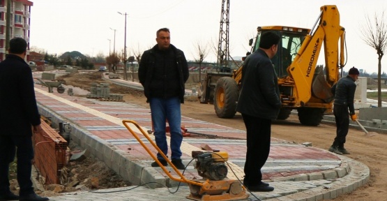 Havran’ın giriş yolu yeniden yapılıyor
