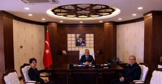 İller İdaresi Genel Müdür Vekili Toraman Vali Toprak’ı ziyaret etti