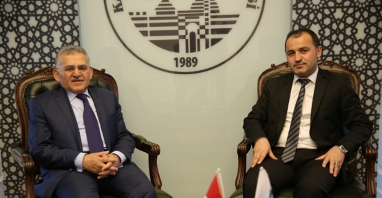 Kayseri Aile ve Sosyal Politikalar İl Müdürü Nevzat Özer Melikgazi Belediyesini Ziyaret Etti