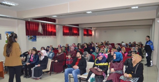 Öğrenci velilerine, çocuk istismarı bilgilendirmesi