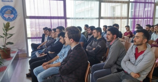Öğrencilere