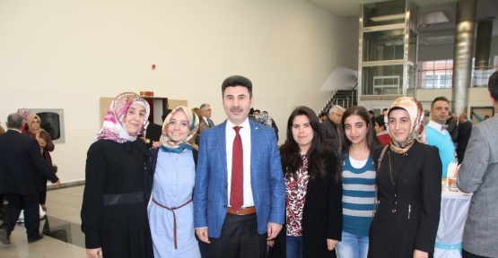 “Okumak Yenilenmektir