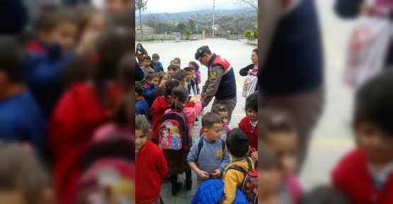 Seydikemer’de jandarmadan trafik uygulaması