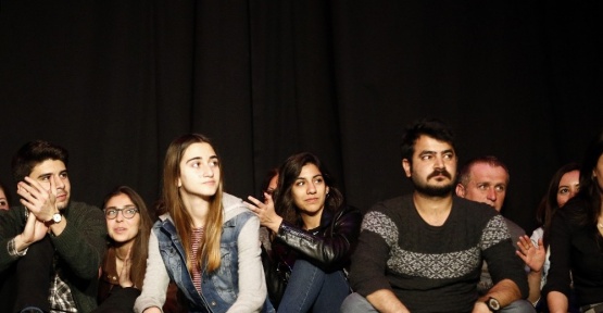 Şiir sevdalılarını buluşturan gece