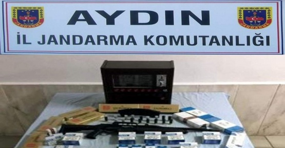 Terör örgütü üyesi kokoreççi kaçak sigara satarken yakalandı