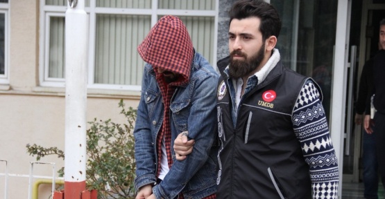 Üzerinde yarım kilo bonzai ele geçti