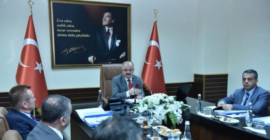 Vali Çakacak: “Halk oylamasının huzur ve güven içinde yapılması için bütün önlemler alınacak”