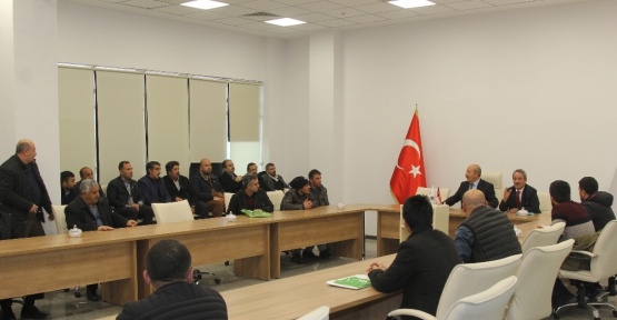 Van Büyükşehir Belediyesinden ‘halk günü’ toplantısı