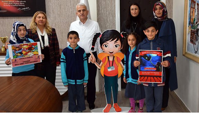 Hoca Ahmet Yesevi İlk ve Ortaokulundan ‘81 İl Bir Hikaye’ ve ‘Çocukla Çocuk Ol’ Projeleri