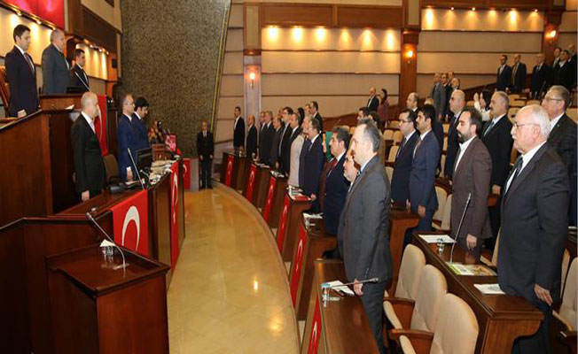 İBB MECLİSİ’NDEN AFRİN ŞEHİTLERİ İÇİN SAYGI DURUŞU VE DUA