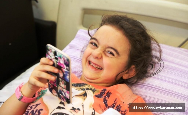 ARTVİN VALİSİ DOĞANAY''DAN KÜÇÜK ASUDE'YE YARDIM ELİ