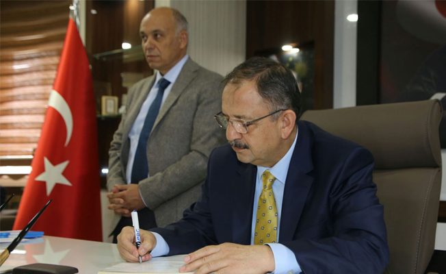 BAKAN MEHMET ÖZHASEKİ KARAMAN BELEDİYESİ'Nİ ZİYARET ETTİ