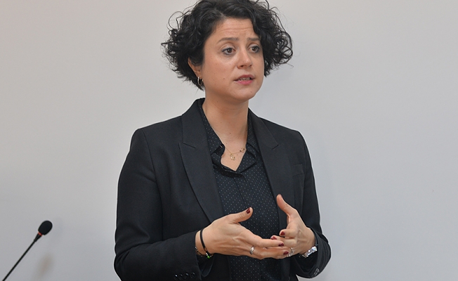 DUYGU PAÇALI’DAN KMÜ’DE EĞİTİM SEMİNERİ