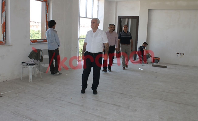 Kuntoğlu, Yapımı Devam Eden Bina ve Okullarda İncelemelerde Bulundu