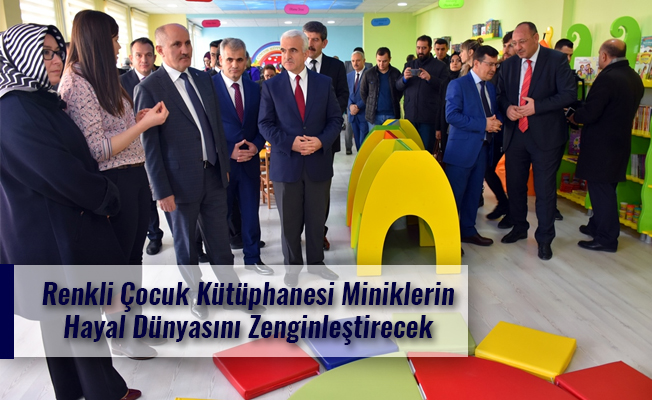 Renkli Çocuk Kütüphanesi Miniklerin Hayal Dünyasını Zenginleştirecek