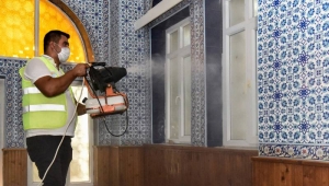 Mersin’de İbadethaneler Bayrama Hazırlanıyor