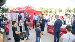 BÜYÜKŞEHİR BELEDİYESİ’NİN ÖĞRENCİLERE YÖNELİK HİJYEN DERSİ SÜRÜYOR