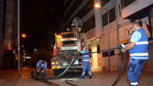 Tarihi çarşıda gece mesaisi