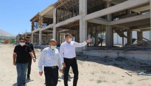 Başkan Özdemir, Devam Eden Projeleri Yerinde İnceledi