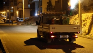 Mardin Büyükşehir Belediyesi kent genelinde ilaçlama çalışmalarını sürdürüyor