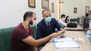 Sınava hazırlanan memur adaylarına moral