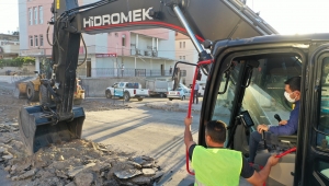 Yunus Emre Caddesi’nde Altyapı Ve Sıcak Asfalt Çalışmaları Başladı