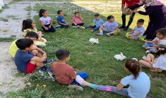 Boğazlıyan'da Kur'an kursu öğrencileri hem öğreniyor hem eğleniyor