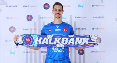 Halkbank Erkek Voleybol Takımı, milli smaçörü Yiğit Gülmezoğlu ile anlaşma sağladı