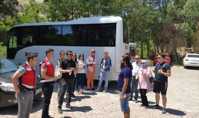 Kayseri'de jandarmanın güven timleri çalışmalarını sürdürüyor