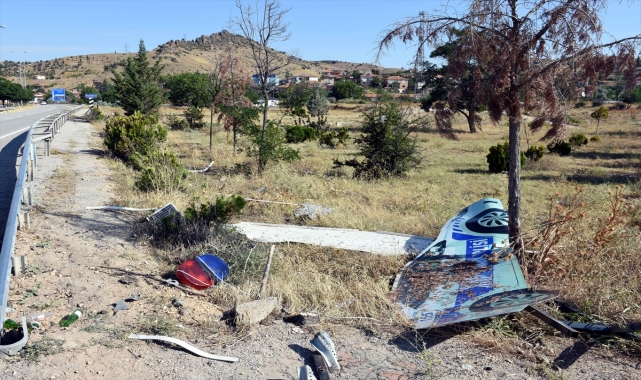 Kırıkkale'de köprüden düşen otomobilin sürücüsü yaralandı
