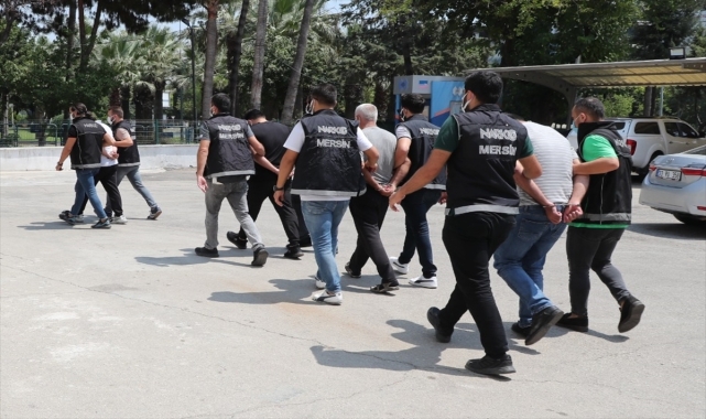 Mersin'de 310 kilogram uyuşturucu hap ele geçirilmesiyle ilgili 4 zanlı adliyede