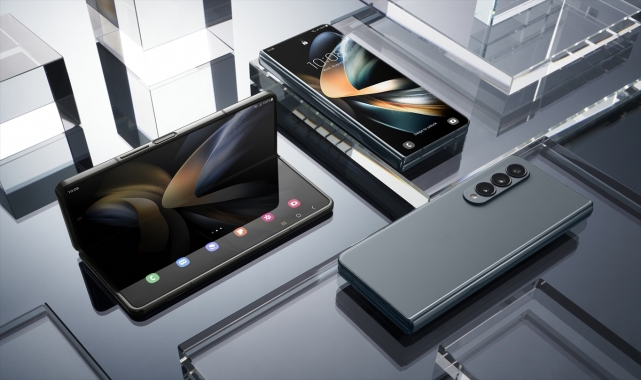 Samsung, Galaxy Z Flip4 ve Galaxy Z Fold4'ü tanıttı