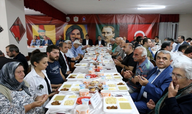 Sivas'ta muharrem ayı iftar programı düzenlendi