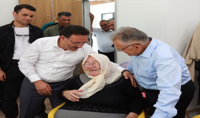 Vali Çiçek ve Belediye Başkanı Büyükkılıç'ın ziyaretleri